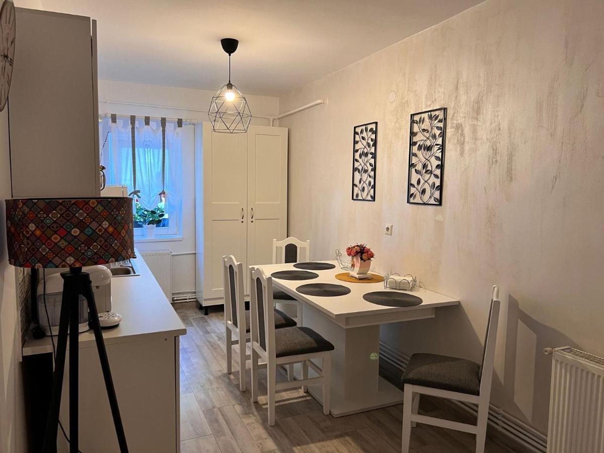 Sweet Home Apartament Predeal Exteriör bild